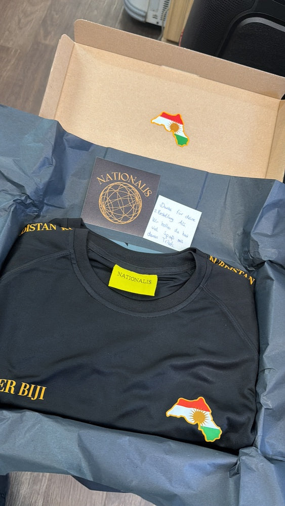 Kundenfoto Kurdistan Kit Unboxing, Bewertung von Ali K.